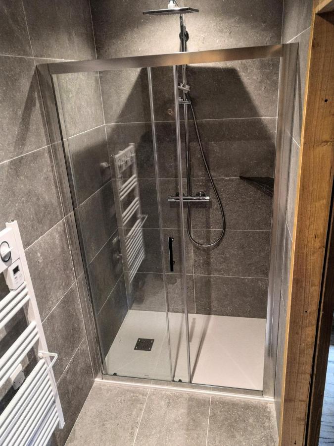 Chez Lucienne, Jacuzzi Et Sauna Samoens Bagian luar foto