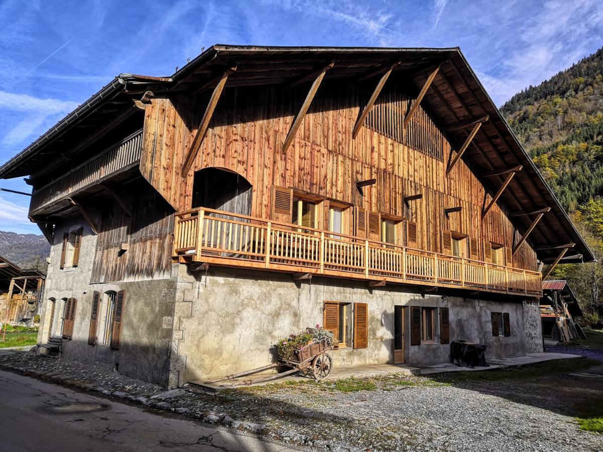 Chez Lucienne, Jacuzzi Et Sauna Samoens Bagian luar foto