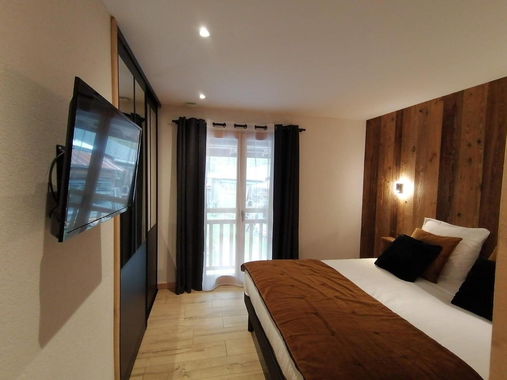 Chez Lucienne, Jacuzzi Et Sauna Samoens Bagian luar foto