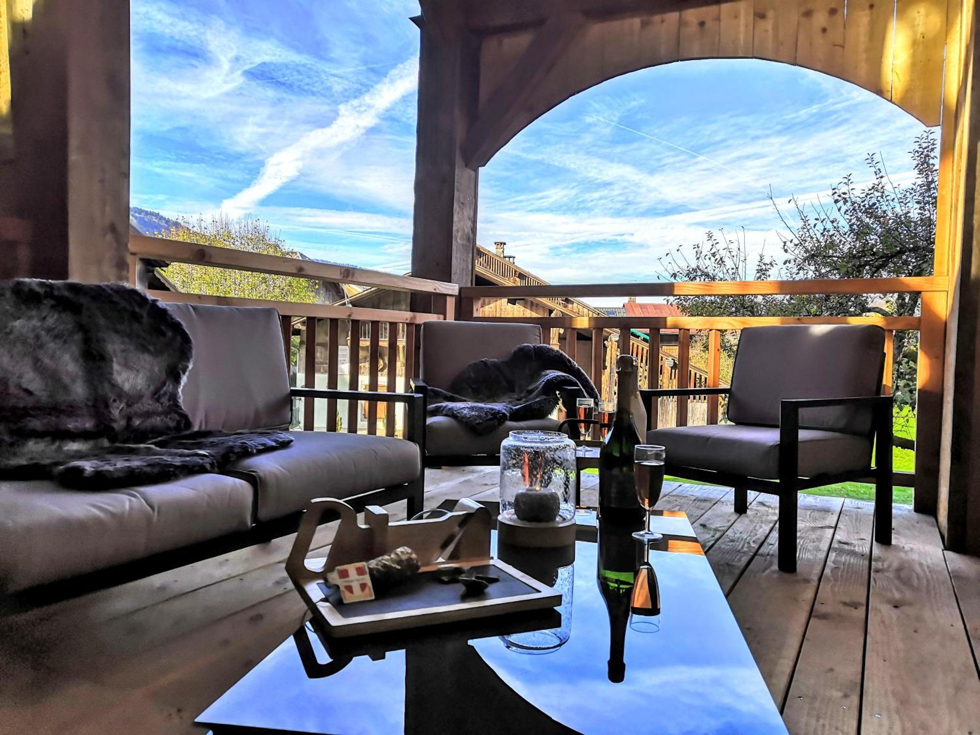 Chez Lucienne, Jacuzzi Et Sauna Samoens Bagian luar foto